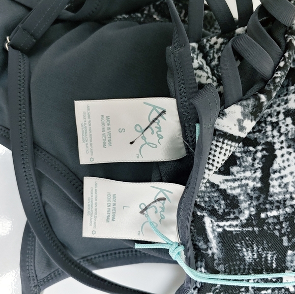 Kona Sol Strappy Side Bralette Bikini Top - Picture 7 of 8